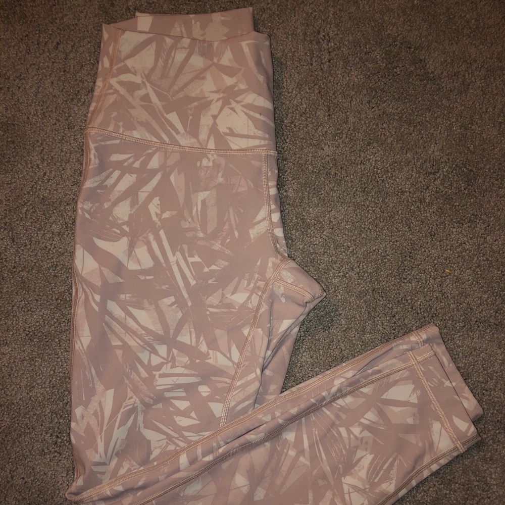 Lululemon leggings